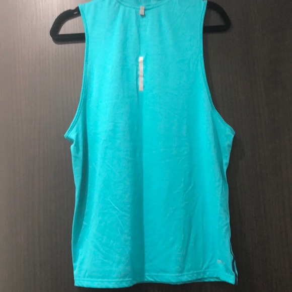 Nike Dri-Fit Muscle Tee NWOT - Picture 3 of 4